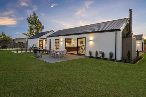 Photo of property in 63 Iris Taylor Avenue, West Melton, 7618