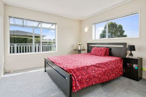 Photo of property in 11a Rapallo Place, Farm Cove, Auckland, 2012