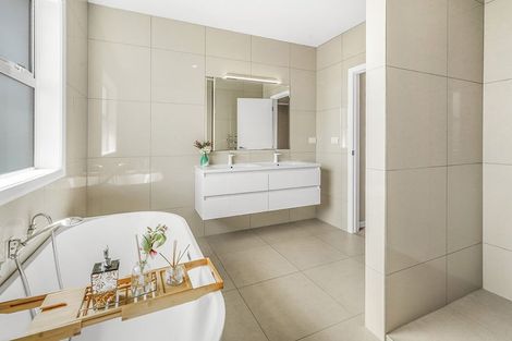 Photo of property in 1 Ryedale Road, Flagstaff, Hamilton, 3210