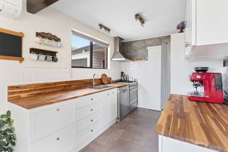 Photo of property in 6 Matai Place, Balclutha, 9230