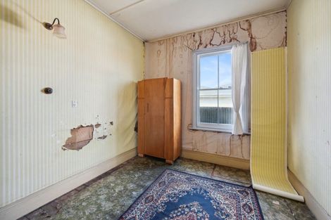 Photo of property in 1420 Karamu Road North, Mayfair, Hastings, 4122