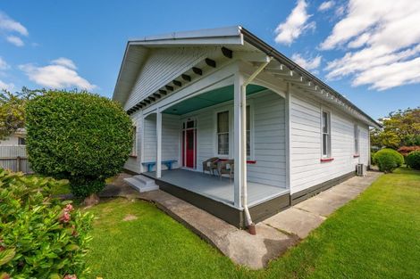 Photo of property in 1420 Karamu Road North, Mayfair, Hastings, 4122