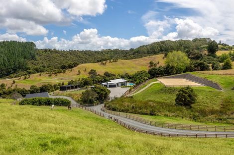 Photo of property in 105 Zanders Road, Helensville, Waimauku, 0882