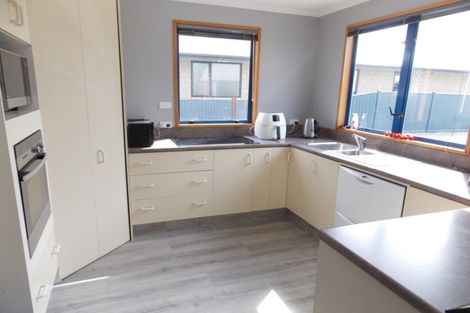 Photo of property in 5b Kepler Place, Te Anau, 9600