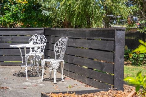 Photo of property in 30 Ruru Street, Waikanae, 5036