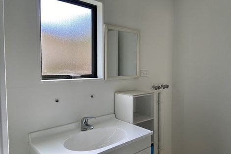 Photo of property in 25 Seaview Crescent, Picton, 7220