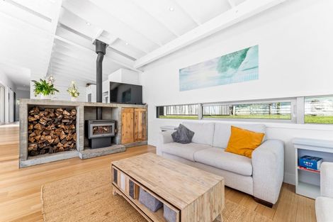 Photo of property in 7 Arabella Lane, Snells Beach, 0920