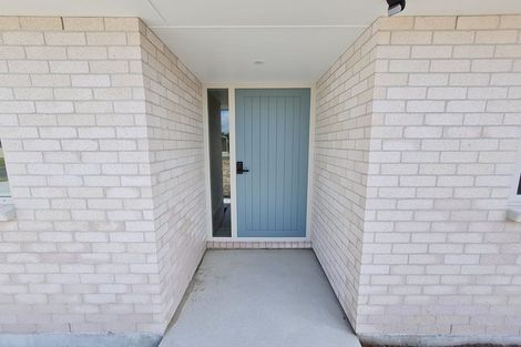Photo of property in 15 Ocean View Rise, Ruakaka, 0116