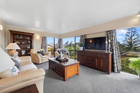 Photo of property in 8 Estelle Place, Farm Cove, Auckland, 2012