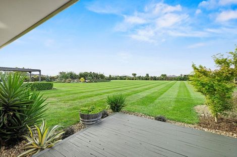 Photo of property in 22 Landsborough Drive, Darfield, 7571