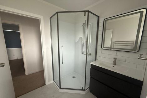 Photo of property in 17 Winiata Terrace, Papakura, 2110