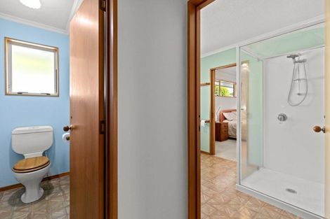 Photo of property in 33 Karina Crescent, Redwoodtown, Blenheim, 7201