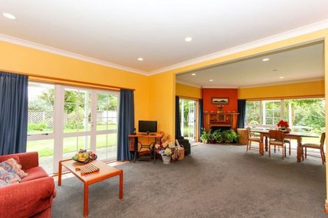 Photo of property in 298 Mountain Road, Lepperton, New Plymouth, 4373