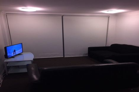 Photo of property in Monvie Apartments, 408/15 Holland Street, Te Aro, Wellington, 6011