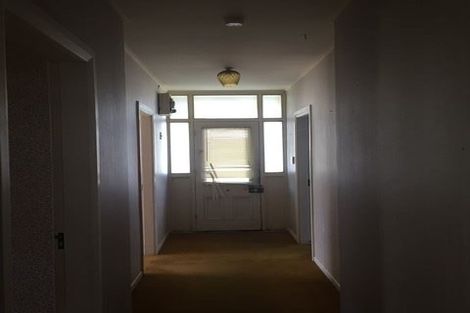 Photo of property in 21 Tongariro Street, Castlecliff, Whanganui, 4501