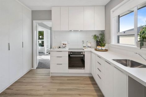 Photo of property in 9 Springbank Street, Bryndwr, Christchurch, 8053