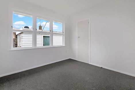 Photo of property in 5 Minifie Avenue, Melville, Hamilton, 3206