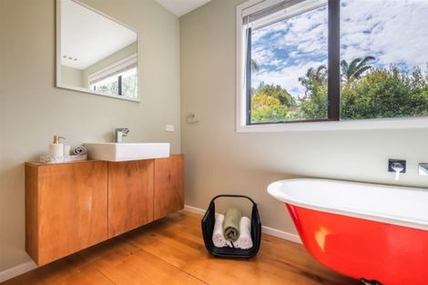 Photo of property in 13a Regent Street, Devonport, Auckland, 0624