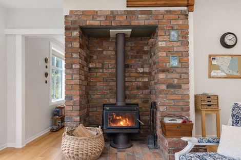 Photo of property in 89 Glen Road, The Glen, Dunedin, 9011