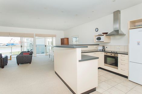 Photo of property in Harbour View, 17/100 Customhouse Street, Gisborne, 4010