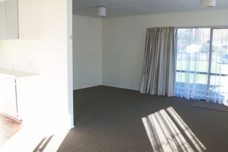 Photo of property in 16 Hooper Street, Tamarau, Gisborne, 4010