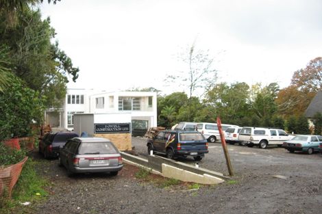 Photo of property in 35 Seymour Road, Mellons Bay, Auckland, 2014