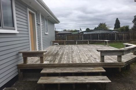 Photo of property in 8 Park Road, Western Heights, Rotorua, 3015