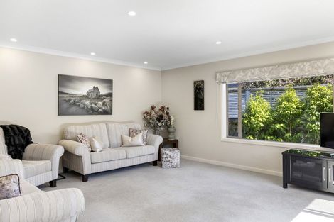 Photo of property in 1 Birchwood Lane, Hilltop, Taupo, 3330