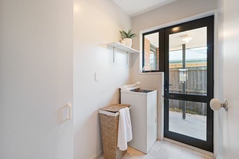 Photo of property in 63 Mauger Drive, Heathcote Valley, Christchurch, 8022