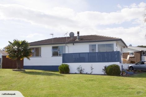Photo of property in 34 Aarts Avenue, Manurewa, Auckland, 2102