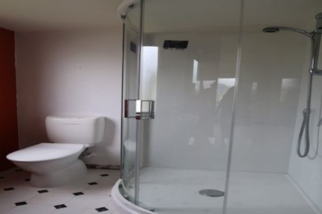 Photo of property in 62a Saint Johns Terrace, Tawa, Wellington, 5028