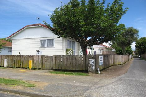 Photo of property in 15 Korimako Avenue, Mangere Bridge, Auckland, 2022