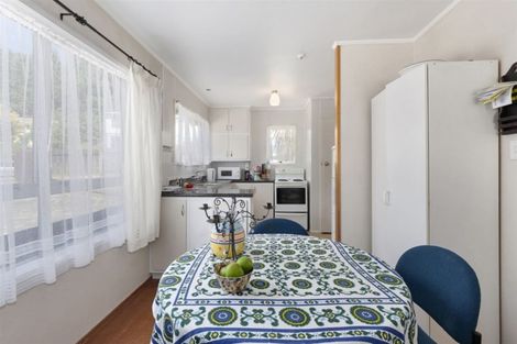 Photo of property in 28 Dingadee Street, Welcome Bay, Tauranga, 3112