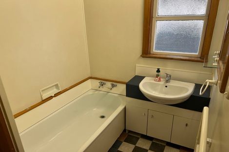 Photo of property in 37 Bedford Road, Marewa, Napier, 4110