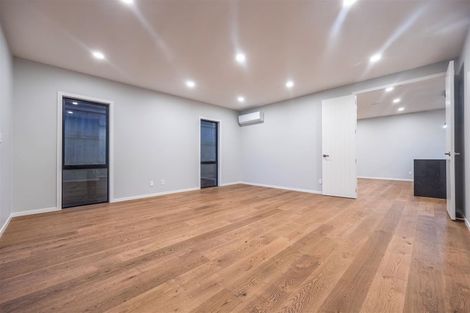 Photo of property in 20 Lewis Younie Road, Kumeu, 0810