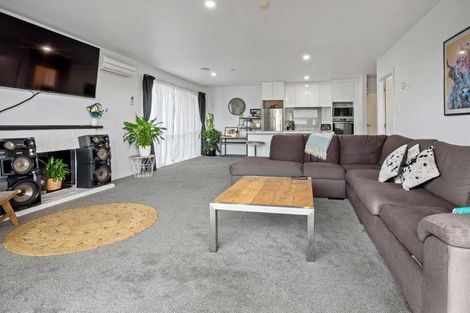 Photo of property in 19 Kathleen Crescent, Hornby, Christchurch, 8042