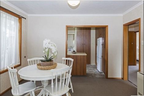 Photo of property in 6 Lochee Road, Upper Riccarton, Christchurch, 8041