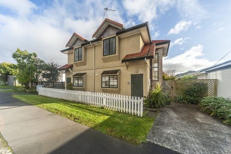 Photo of property in 30 Firth Terrace, Karori, Wellington, 6012