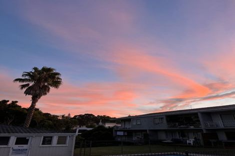 Photo of property in 5/22a Church Street, Northcote Point, Auckland, 0627