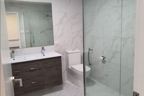 Photo of property in 2b Makura Road, Long Bay, Auckland, 0630