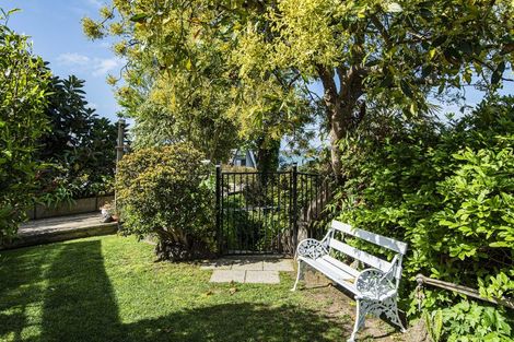 Photo of property in 100 School Road, Paihia, 0200