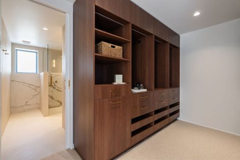 Photo of property in 128 Seatoun Heights Road, Seatoun, Wellington, 6022