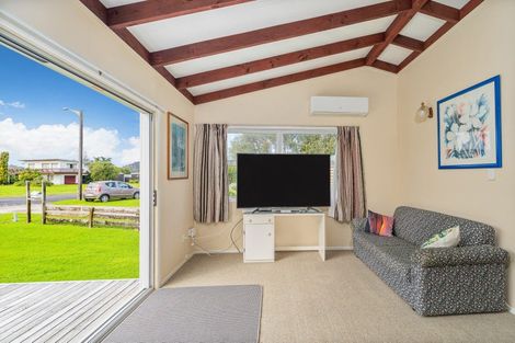 Photo of property in 160 Cook Drive, Whitianga, 3510