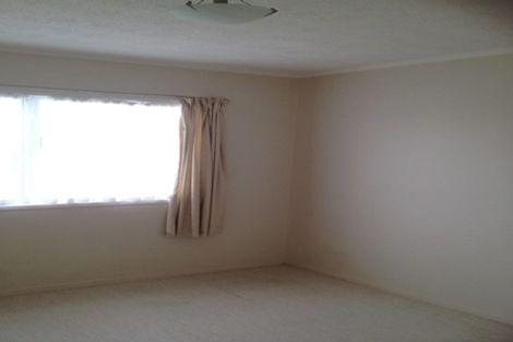 Photo of property in 69 Priestley Drive, Bucklands Beach, Auckland, 2014