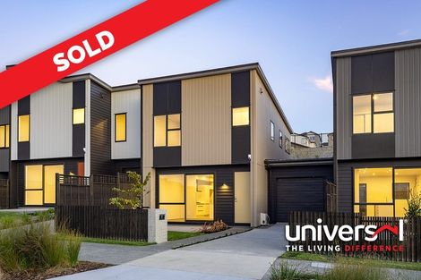 Photo of property in 12 Karengo Street, Long Bay, Auckland, 0630