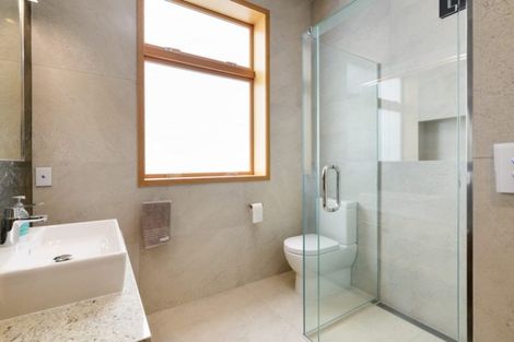 Photo of property in 61 Omokoroa Road, Omokoroa, 3114