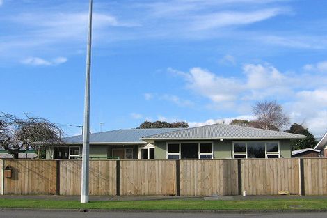 Photo of property in 551 Ruahine Street, Hokowhitu, Palmerston North, 4410