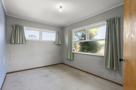 Photo of property in 92 Stottholm Road, Titirangi, Auckland, 0604