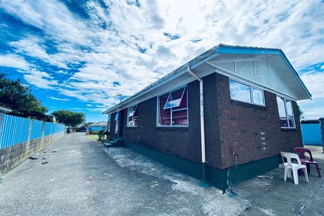 Photo of property in 10 Desmond Place, Otara, Auckland, 2023
