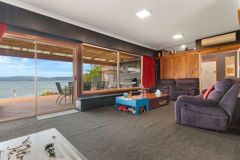 Photo of property in 105 Koutu Road, Kawaha Point, Rotorua, 3010